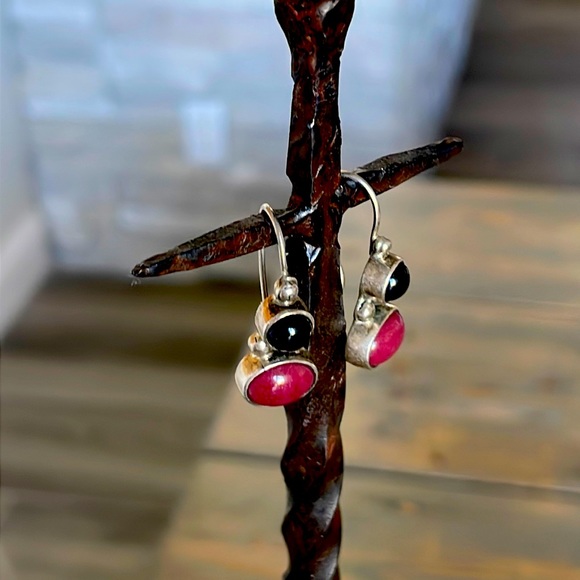 Vintage Scott Kay Sterling Black & Red Onyx Earrings - Picture 3 of 4